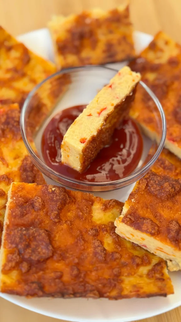 tarta cu dovlecei si ketchup